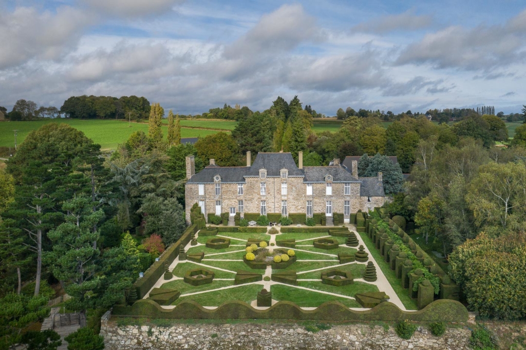 Château de la Ballue-façade sud ©YannMonel